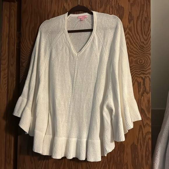 Lilly Pulitzer white shawl vneck size S/M - Picture 1 of 2